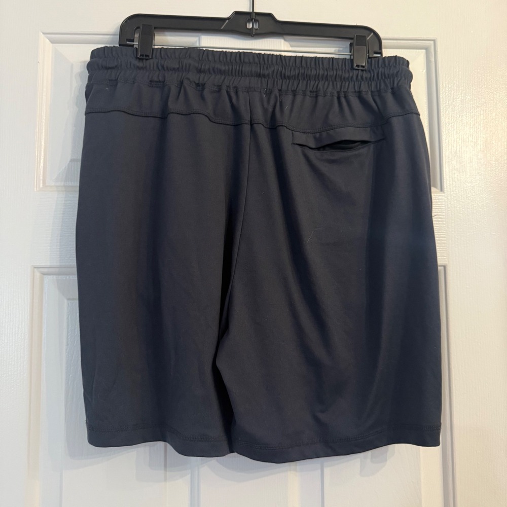 Men's Barefoot‎ Dreams Malibu Butter Soft Track Shorts Basketball lounge bottoms - Picture 3 of 6